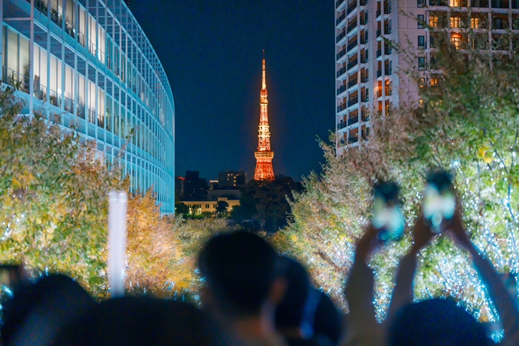 在六本木可以看到清晰的東京鐵塔，很有城市感，值得一遊。圖/123RF圖庫