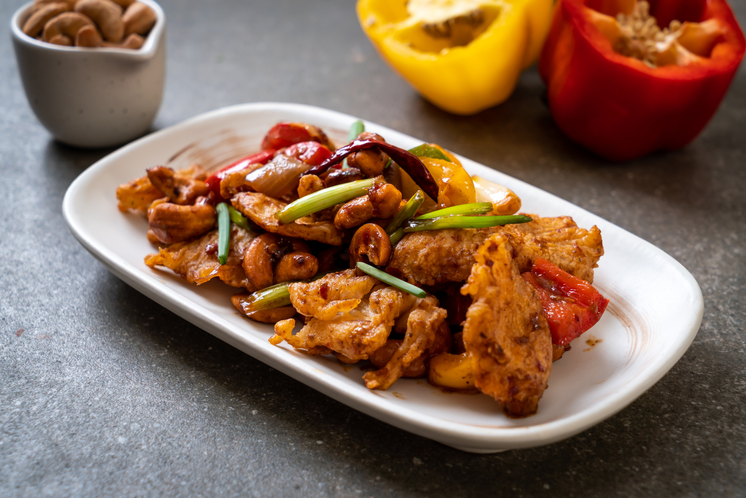 別再只會乾吃堅果了！這6個堅果入菜神仙吃法 打造大廚級風味