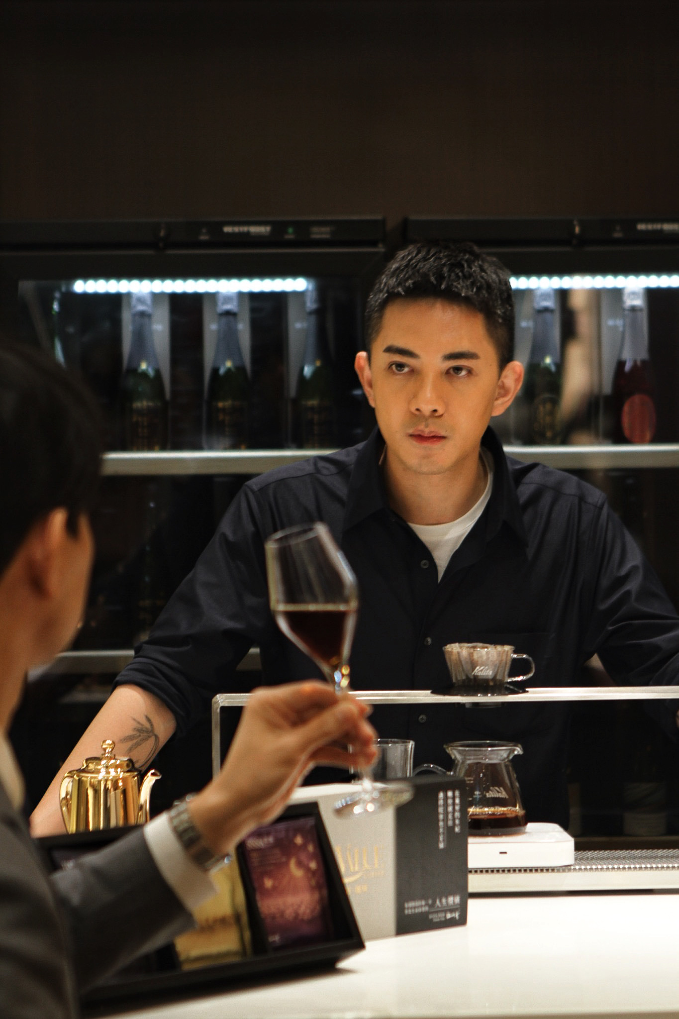 蔡侑霖這次選擇讓創作離開紙頁，走向感官，咖啡的酸、澀、甘、甜，很像人生一路走來的情緒層次。圖/蔡侑霖提供