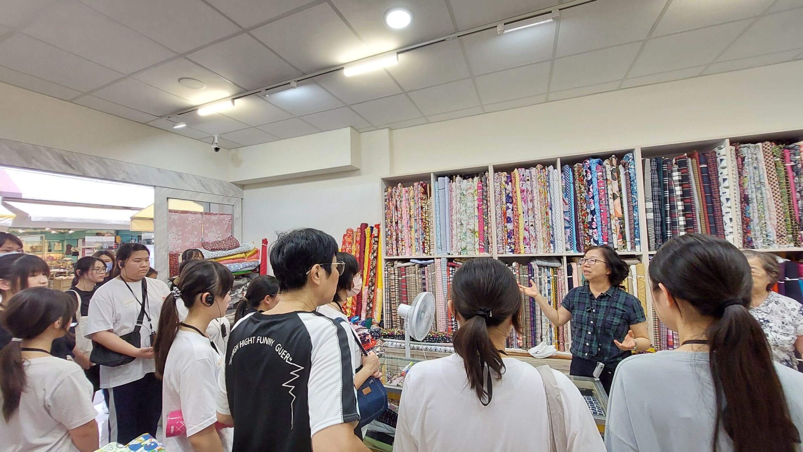 逛市場、讀宗祠 青年見學開啟屏東文化探險之旅