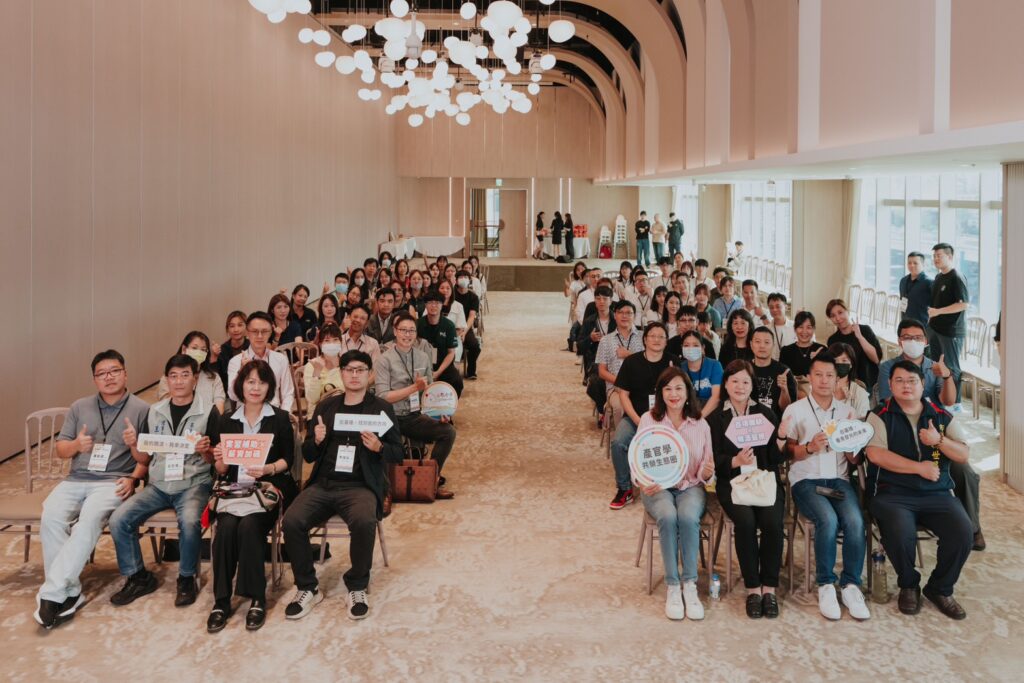 徵才記者會吸引眾多企業與青年共襄盛舉。今年預計提供超過2百個實習職缺,吸引更多青年在地發展。圖/基隆市政府提供