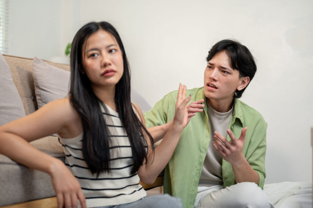 如果一個人傷害了妳，事後只用一句輕飄飄的對不起就想翻篇，那他下次絕對還會再犯。圖/123RF圖庫
