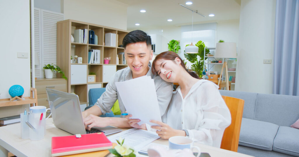 夫妻理財就是要把冰冷數字變成有溫度的共同目標，這樣另一半就不會覺得被剝奪，而是覺得自己正在為了夢想奮鬥。圖/123RF圖庫