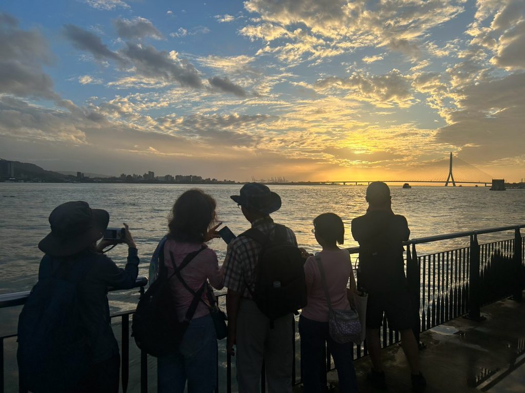淡水八里外拍體驗。圖/台北市北門相機商圈發展協會提供